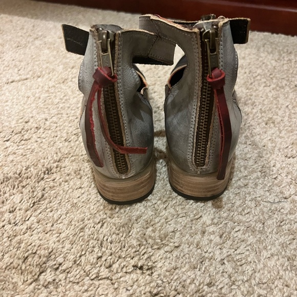 Freebird by Steven - Picture 3 of 4